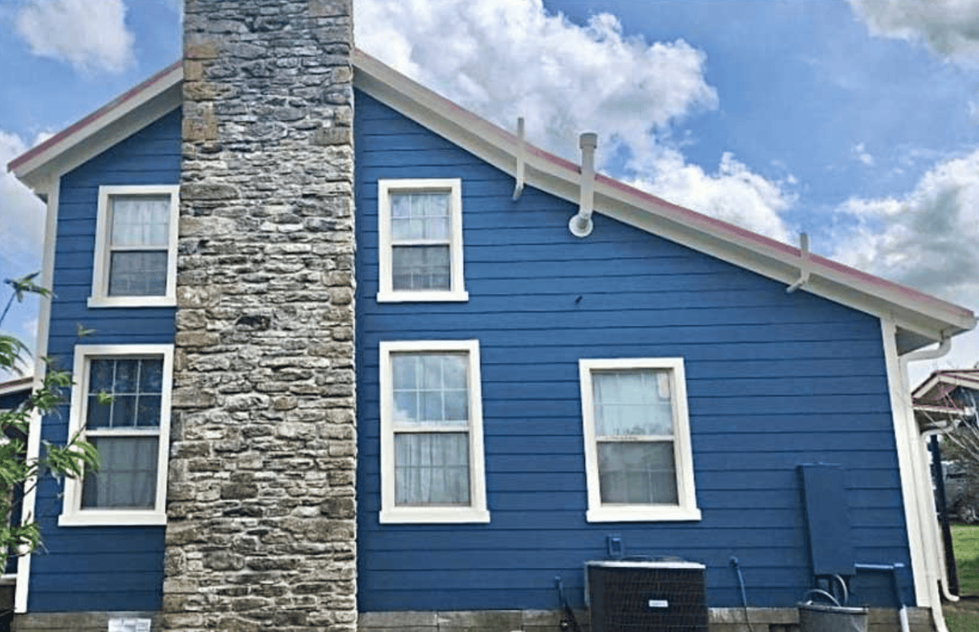 A Checklist: When It’s Time to Replace Your Siding
